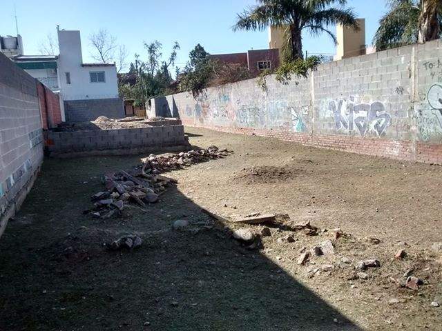 Venta LOTE en Arguello - Imagen 1