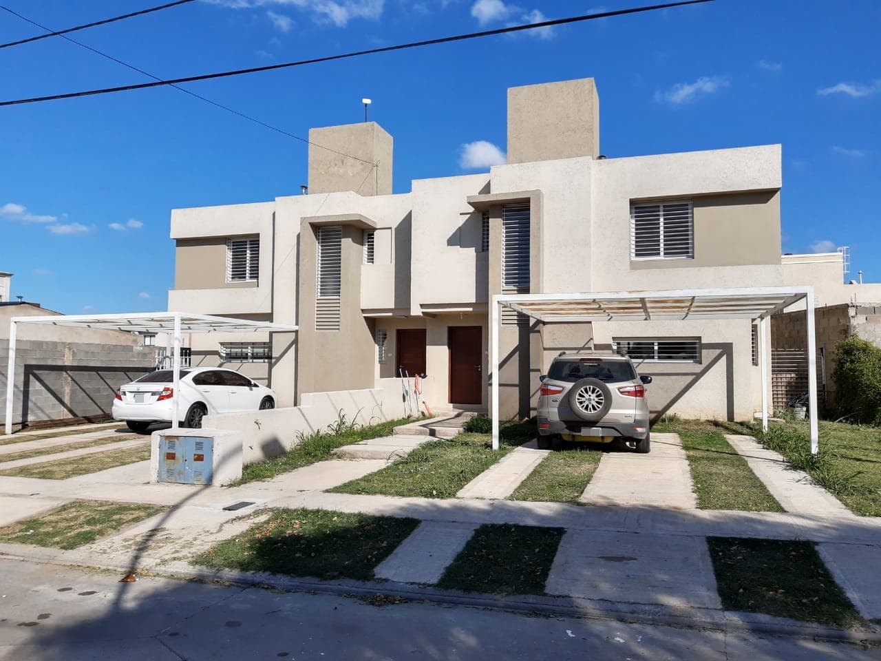 Venta DUPLEX de 3 dormitorios en Barrio Nuevo Urca - Imagen 1