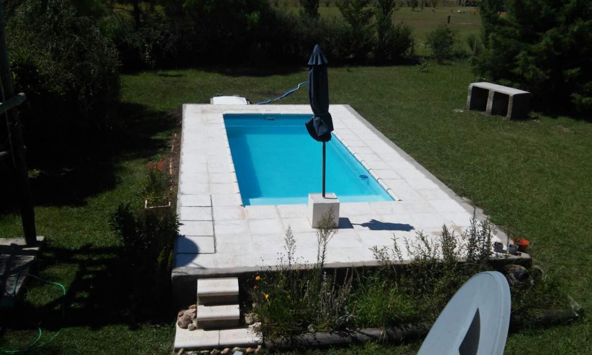 Se vende casa de 2 dormitorios en Barrio Los Reartes. - Imagen 1