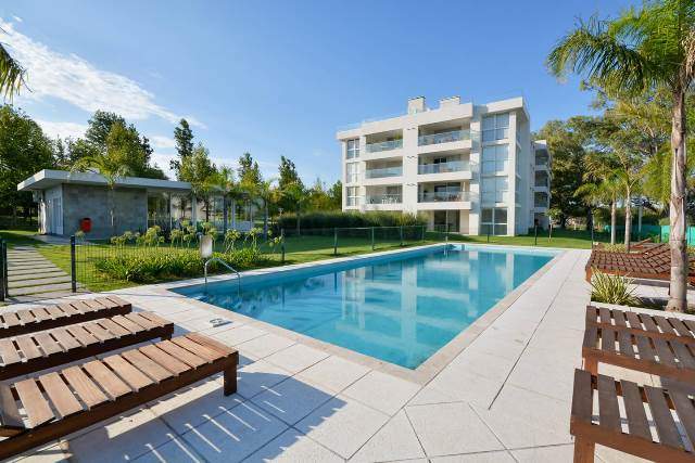 Se vende departamento Pent House de 3 dormitorios en Valle Escondido, Condominio La Rosella - Imagen 1