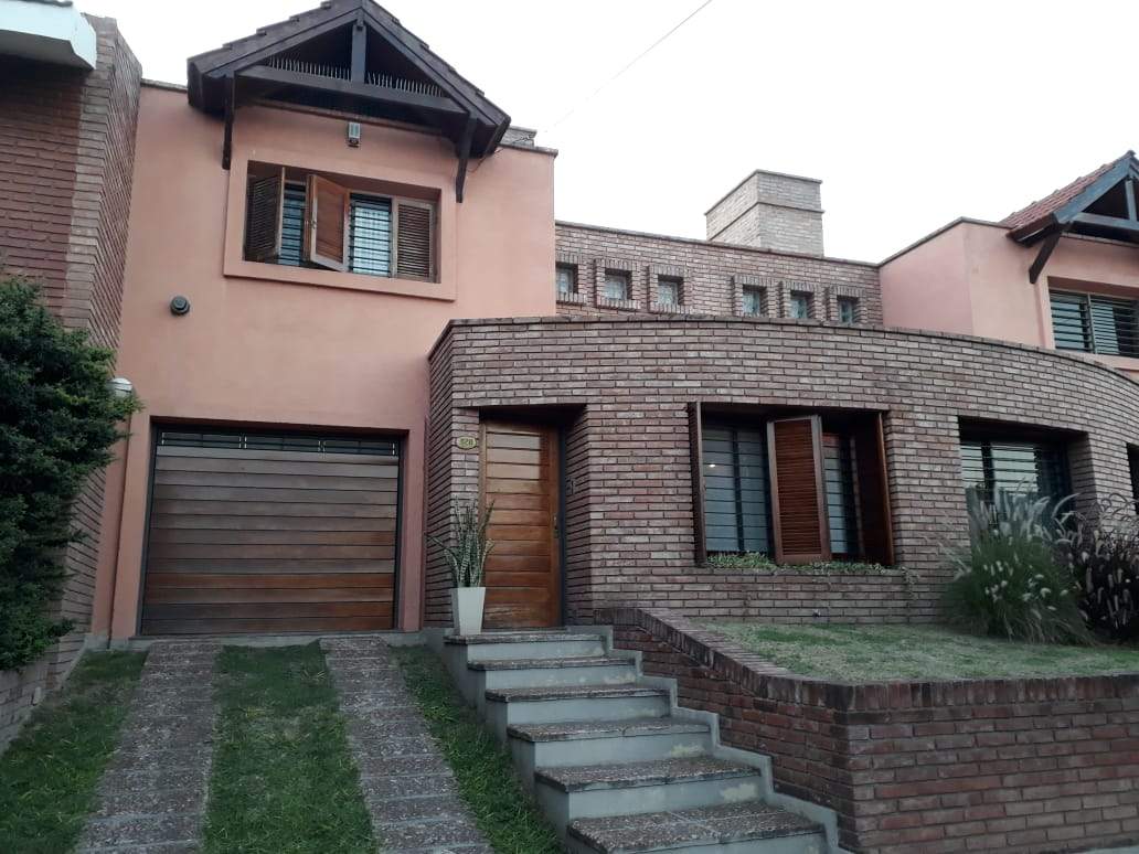 Venta CASA B° Uritorco , Calle Jose Roque Arias - Imagen 1