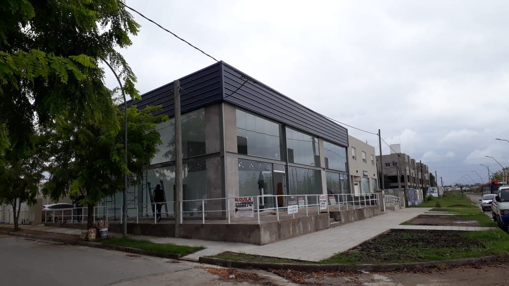 Venta LOCAL Bº Valle Escondido, calle Mahatma Gandhi - Imagen 1