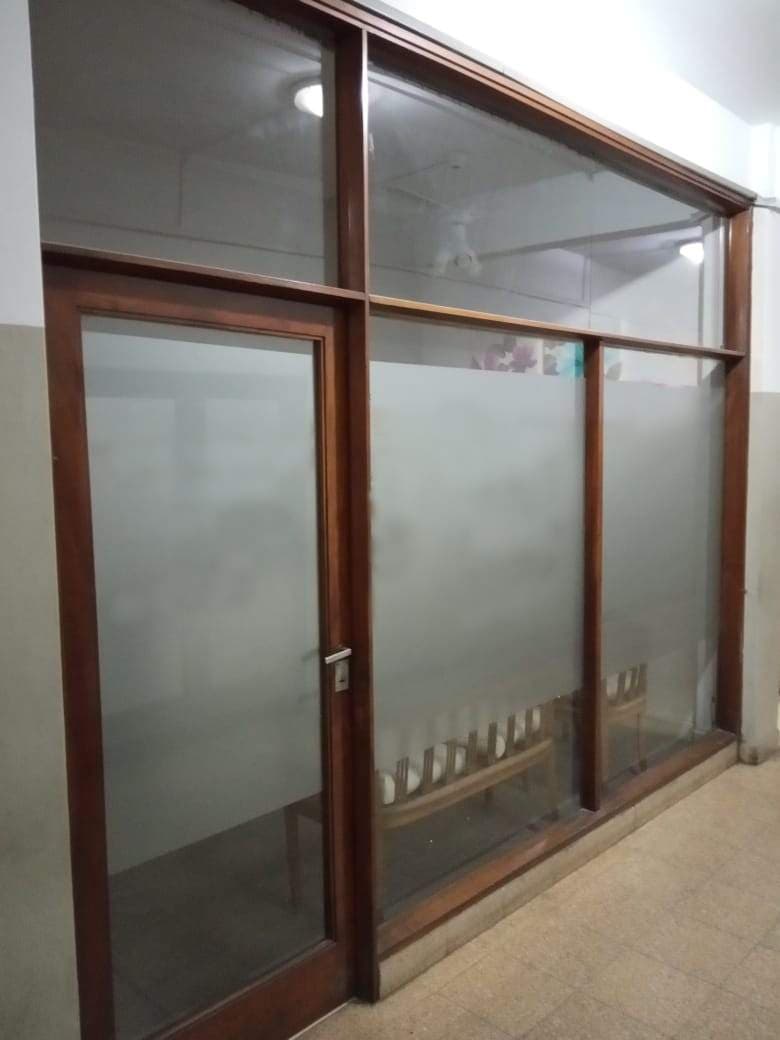 Venta LOCAL en B° centro, calle Colon - Imagen 1