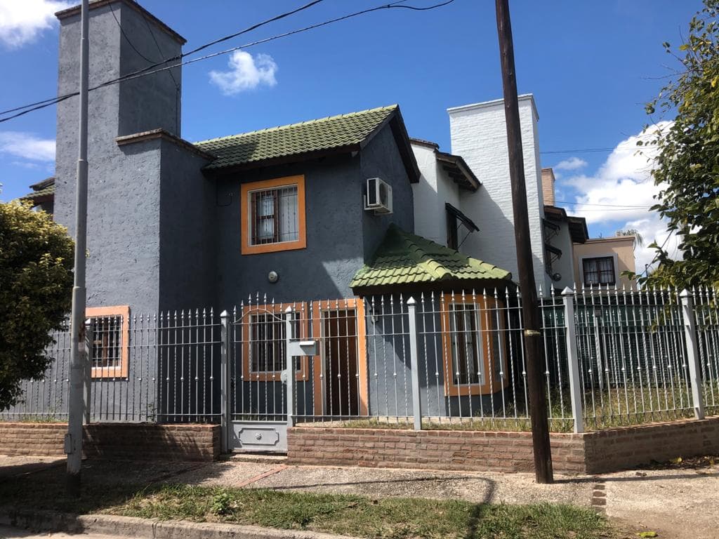 Venta DUPLEX Barrio Lomas del Suquia, calle Abra de Zenta - Imagen 1