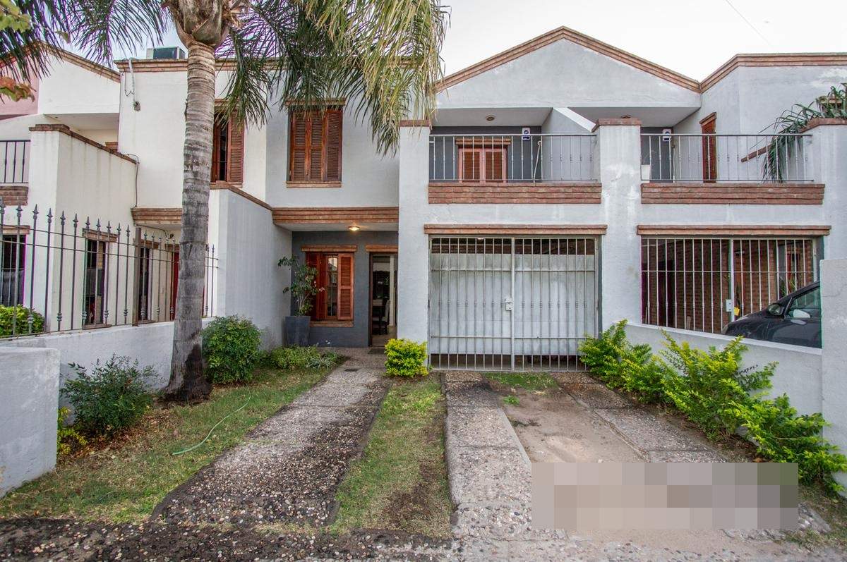 Venta DUPLEX en Barrio Urca - Imagen 1