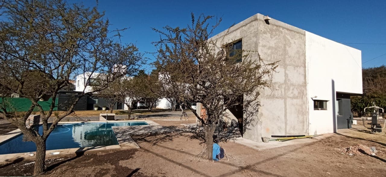 Venta CASA en Housing La Carolina, Barrio Rivera Indarte, calle San Cayetano - Imagen 1