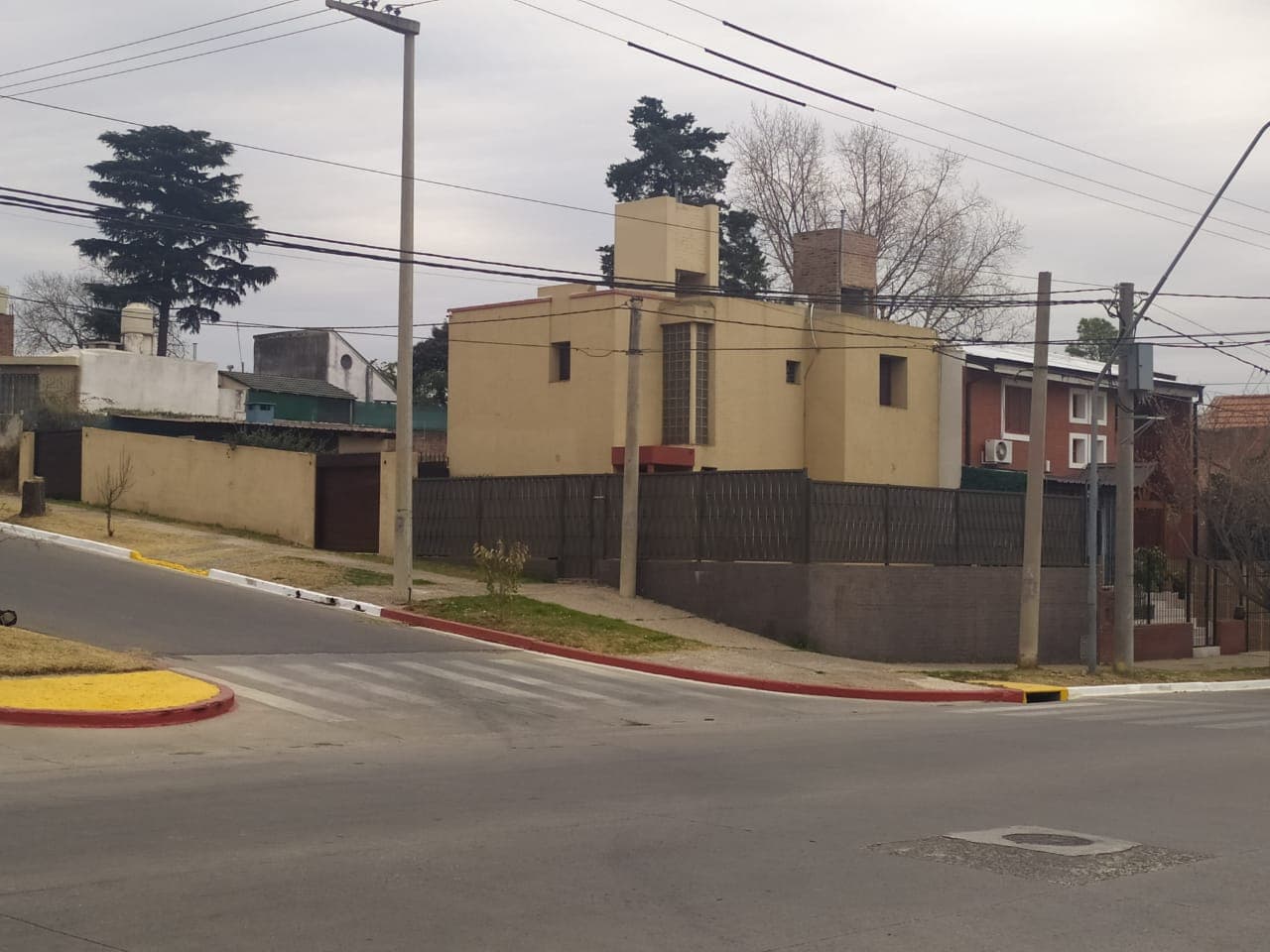 Venta CASA en Barrio Quebrada de las Rosas calle Dean Funes - Imagen 1