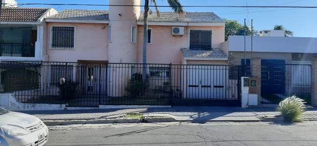 Venta CASA Barrio Urca, calle Mariano Larra - Imagen 1