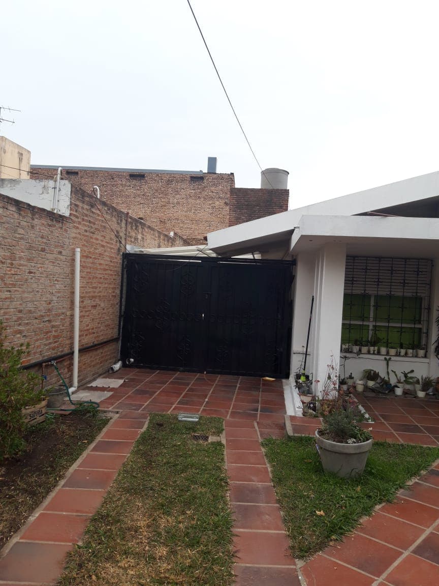 Venta CASA en Parque Corema, calle Laferrere - Imagen 1