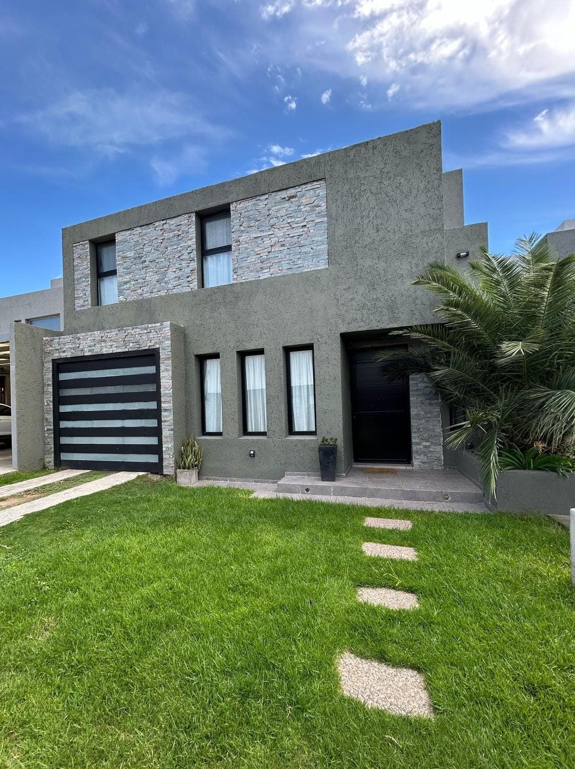 Venta CASA en Barrio Cerrado Campo de Vuelo, Etapa 4, Valle Escondido - Imagen 1
