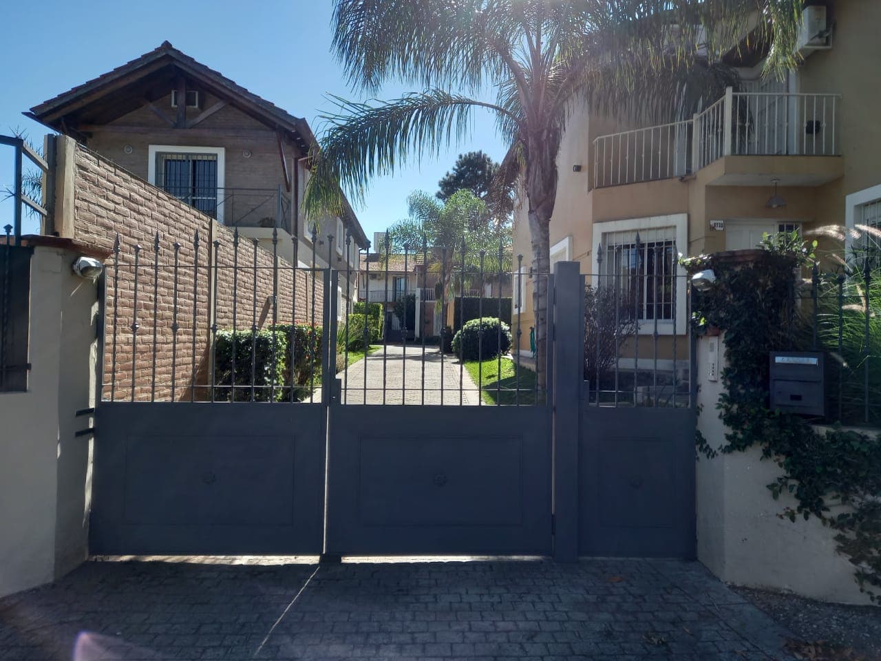 Venta CASA en Complejo en Barrio Villa Belgrano, calle Edmundo Mariotte - Imagen 1