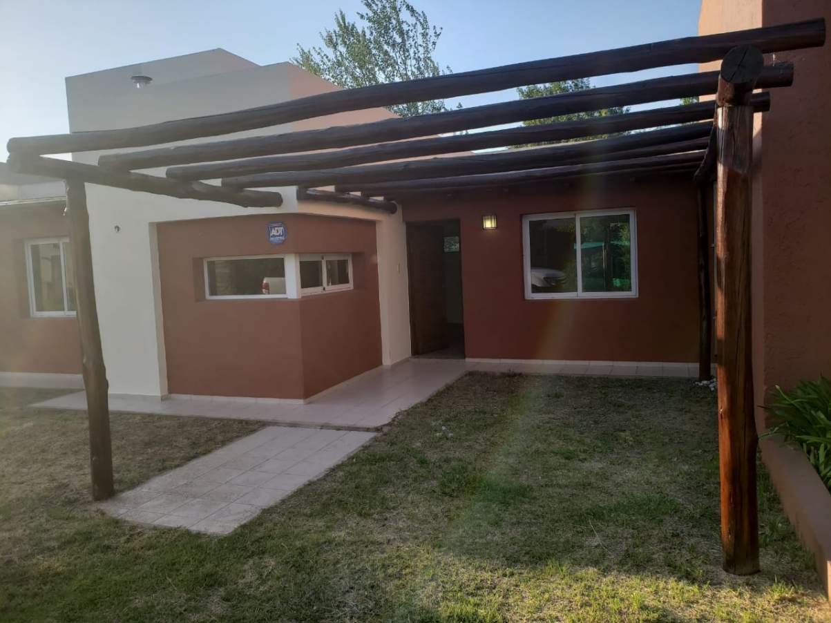 Venta CASA Bº Campo de Vuelo II - Imagen 1