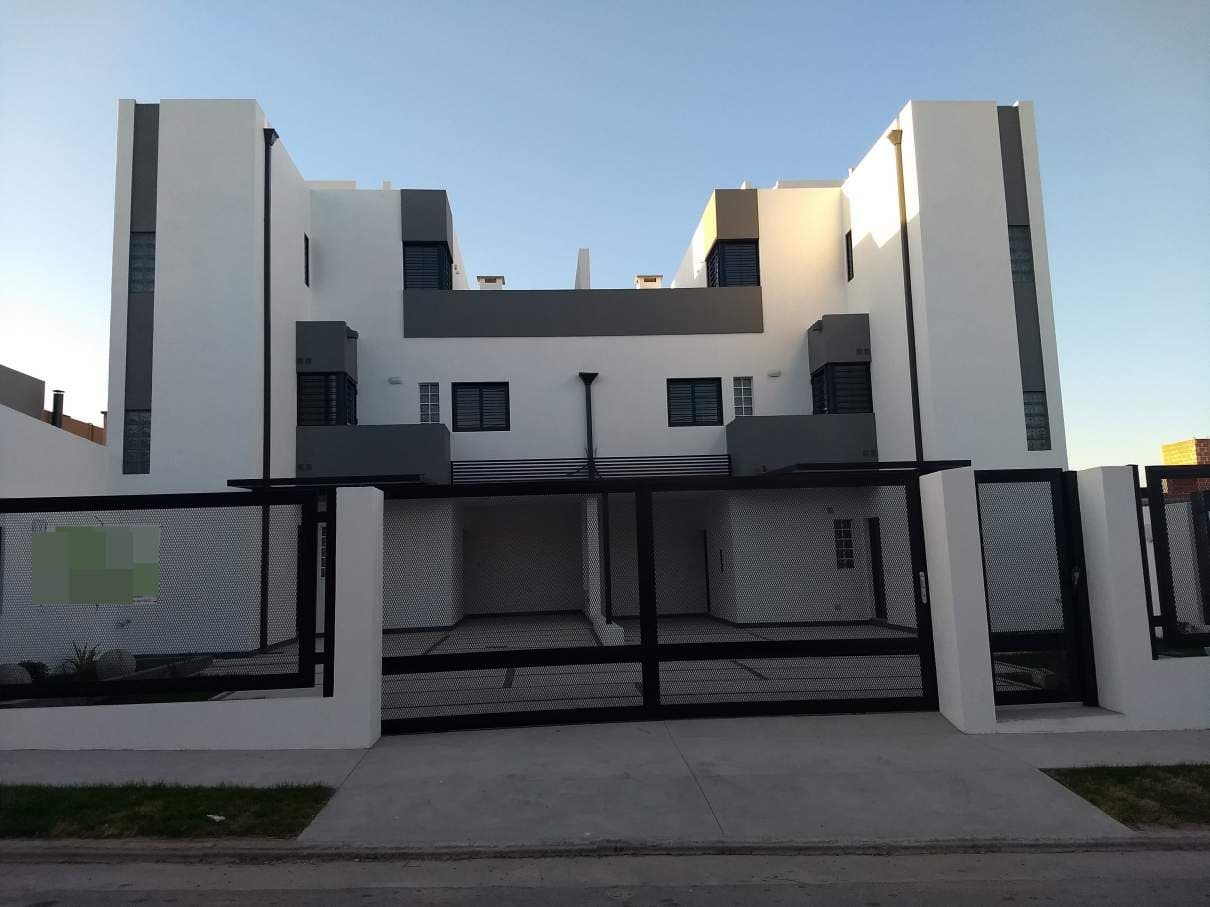 Venta DUPLEX en Housing Barrio Quebrada de las Rosas, Calle Cumpeo - Imagen 1