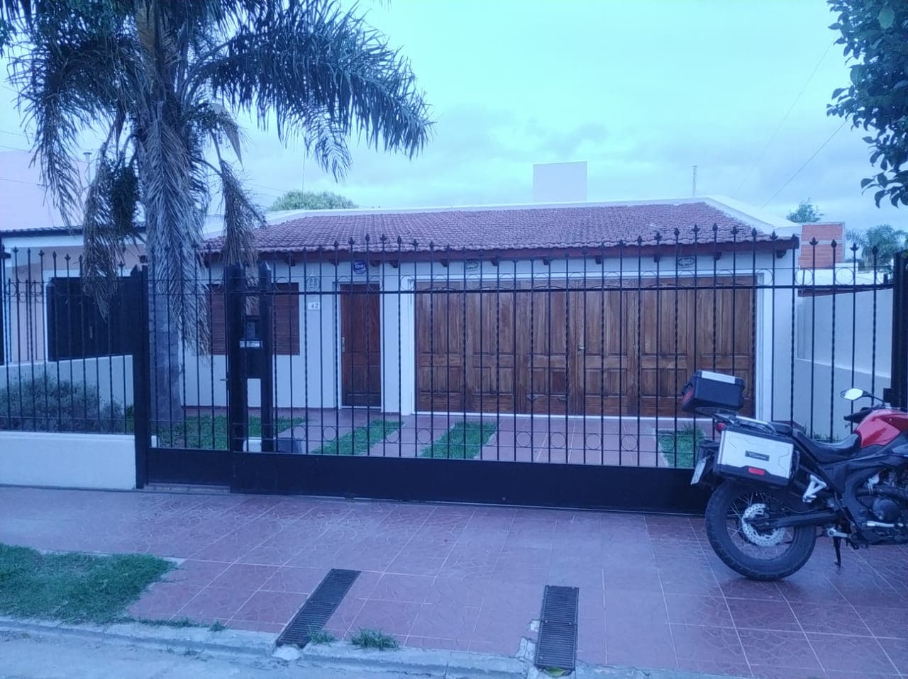 Venta CASA Barrio Residencial Los Robles - Imagen 1