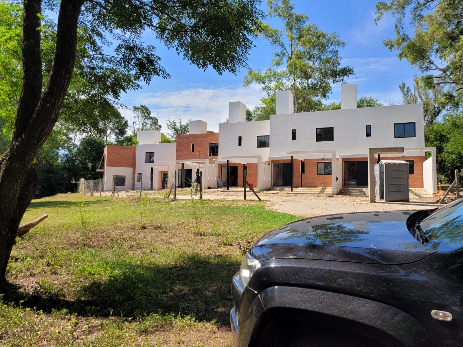 Venta CASA en Housing Alto Rivera, calle Ricardo Rojas - Imagen 1