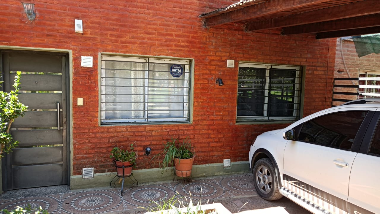 Venta DUPLEX en Barrio Jardines del valle, zona Norte ID: 3568 - Imagen 1