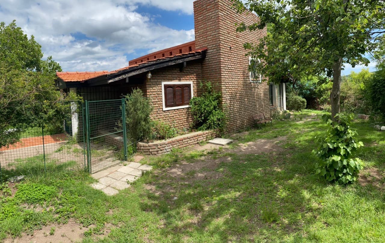 Venta CASA + CABAÑA en la Localidad de Capilla del Monte, Córdoba ID: 3813 - Imagen 1