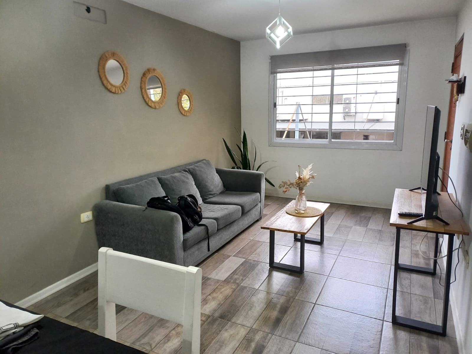 Alquiler DEPARTAMENTO de 2 dormitorios en Barrio Los Boulevares. - Imagen 1