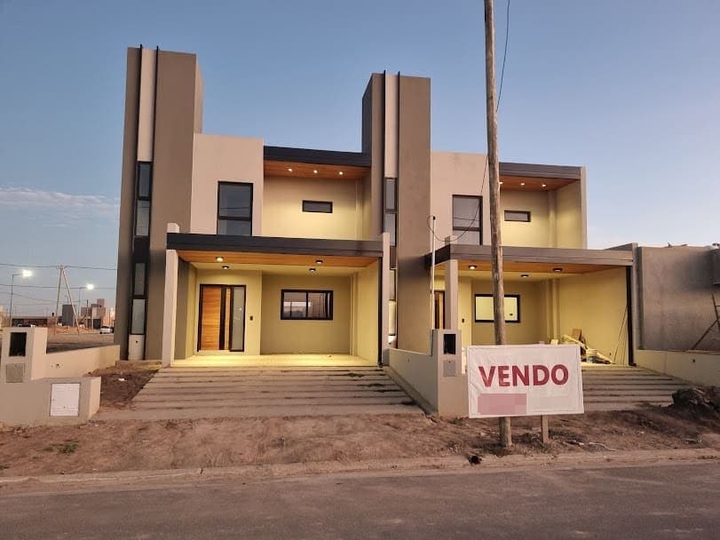 Venta DUPLEX en Barrio Solares de Manantiales, calle Cañada de Gómez ID: 3889 - Imagen 1