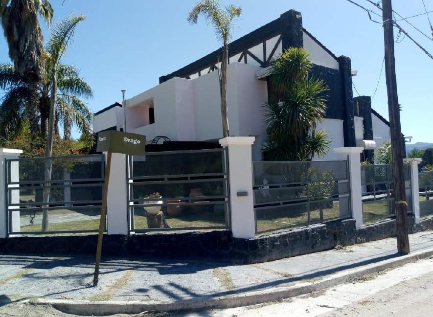 ESPECTACULAR VISTA !!! Venta CASA en Carlos Paz, Costa Azul ID: 3951 - Imagen 1