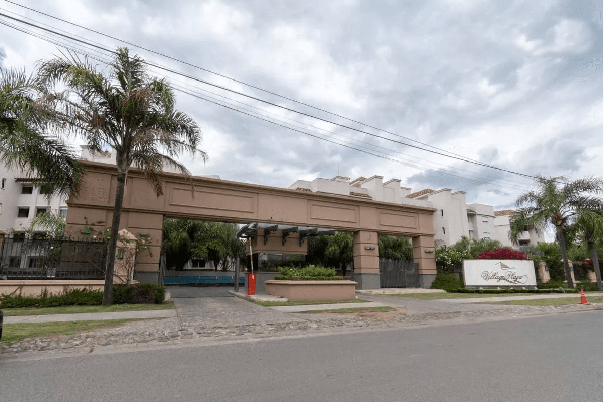 ESPECTACULAR !!! Venta DEPARTAMENTO en Complejo VILLAGE PLAZA Barrio Cerro de las Rosas, calle Jeronimo Cardan ID: 4005 - Imagen 1