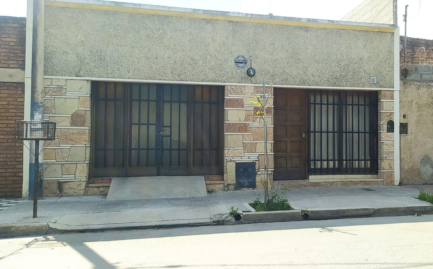 Venta CASA en Barrio General Bustos, calle República de Siria ID: 4152 - Imagen 1