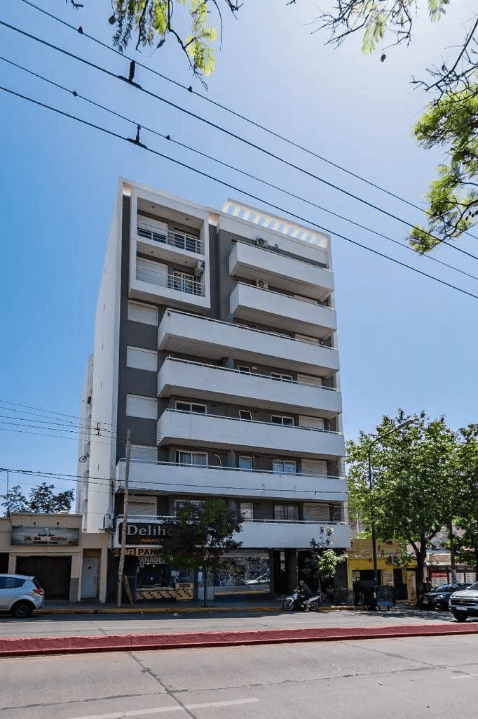 Venta DEPARTAMENTO Barrio Alto Alberdi , calle Colon - Imagen 1