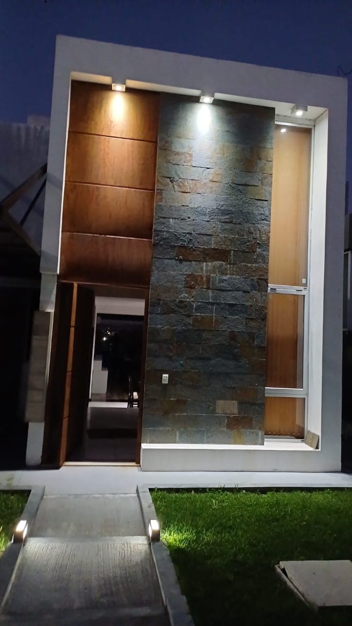 CASA VENTA en La Calera Barrio Cerrado La Estanzuela II - Imagen 1