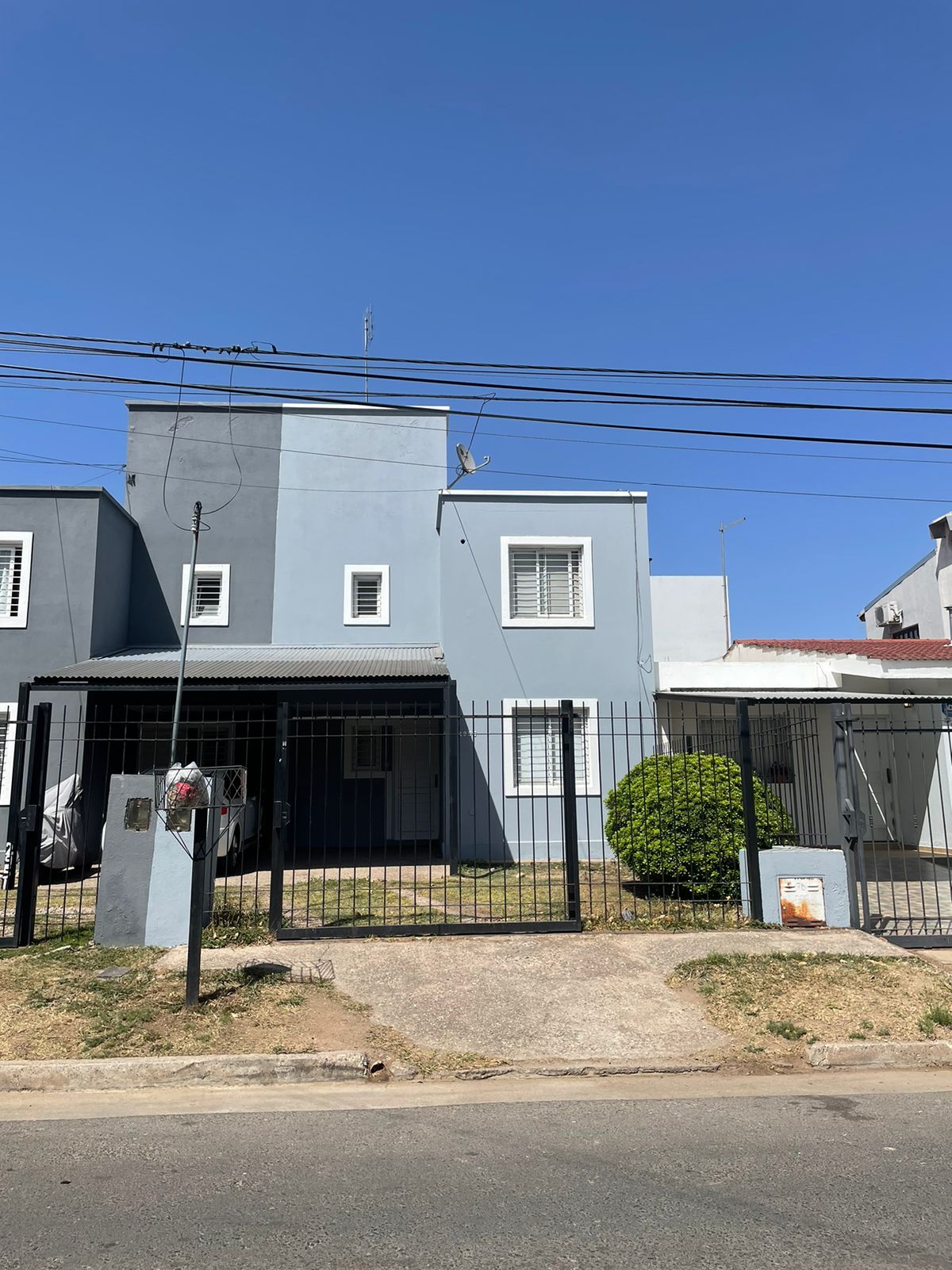 VENTA DUPLEX de 2 dormitorios Barrio Nuevo Poeta Lugones, calle Betinoti - Imagen 1