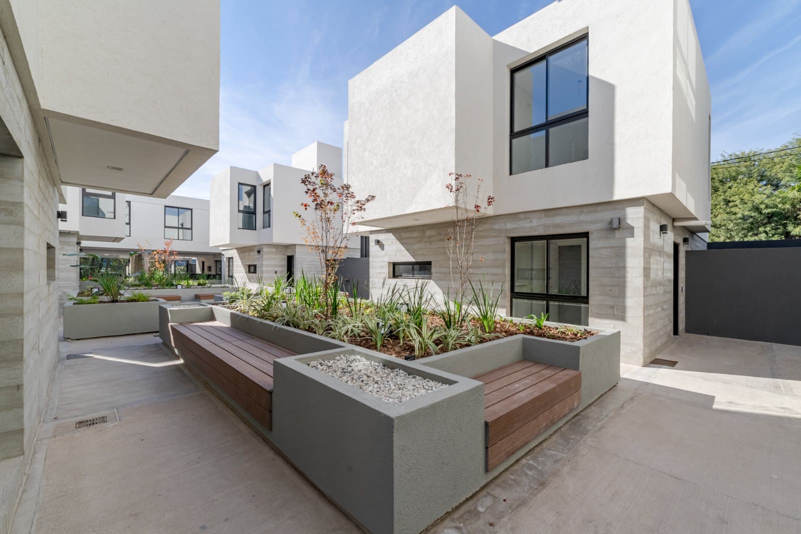 Venta Casa Poeta Lugones A Estrenar Complejo Cerrado - Imagen 1