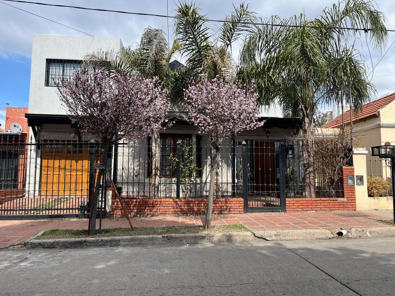 CASA EN VENTA EN BARRIO DON BOSCO - Imagen 1