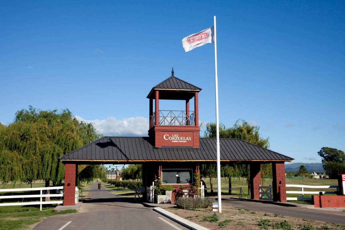 TERRENO EN VENTA O ALQUILER EN - Imagen 1