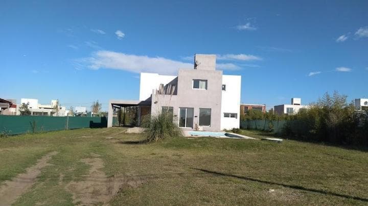 Casa en Venta  Country Las Corzuelas, Unquillo - Imagen 1