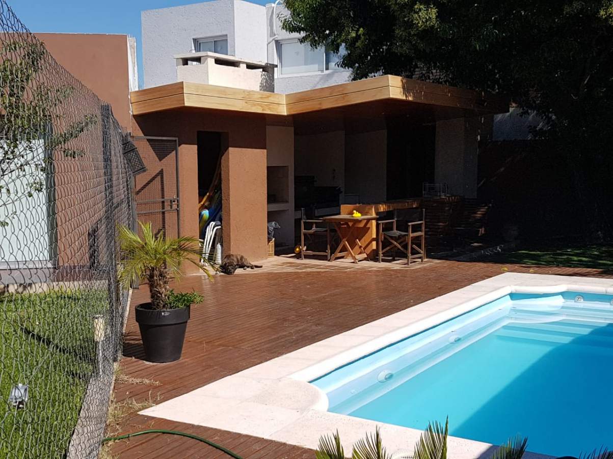 Casa en venta  Barrio Campo de Vuelo Etapa 2, Valle Escondido - Imagen 1