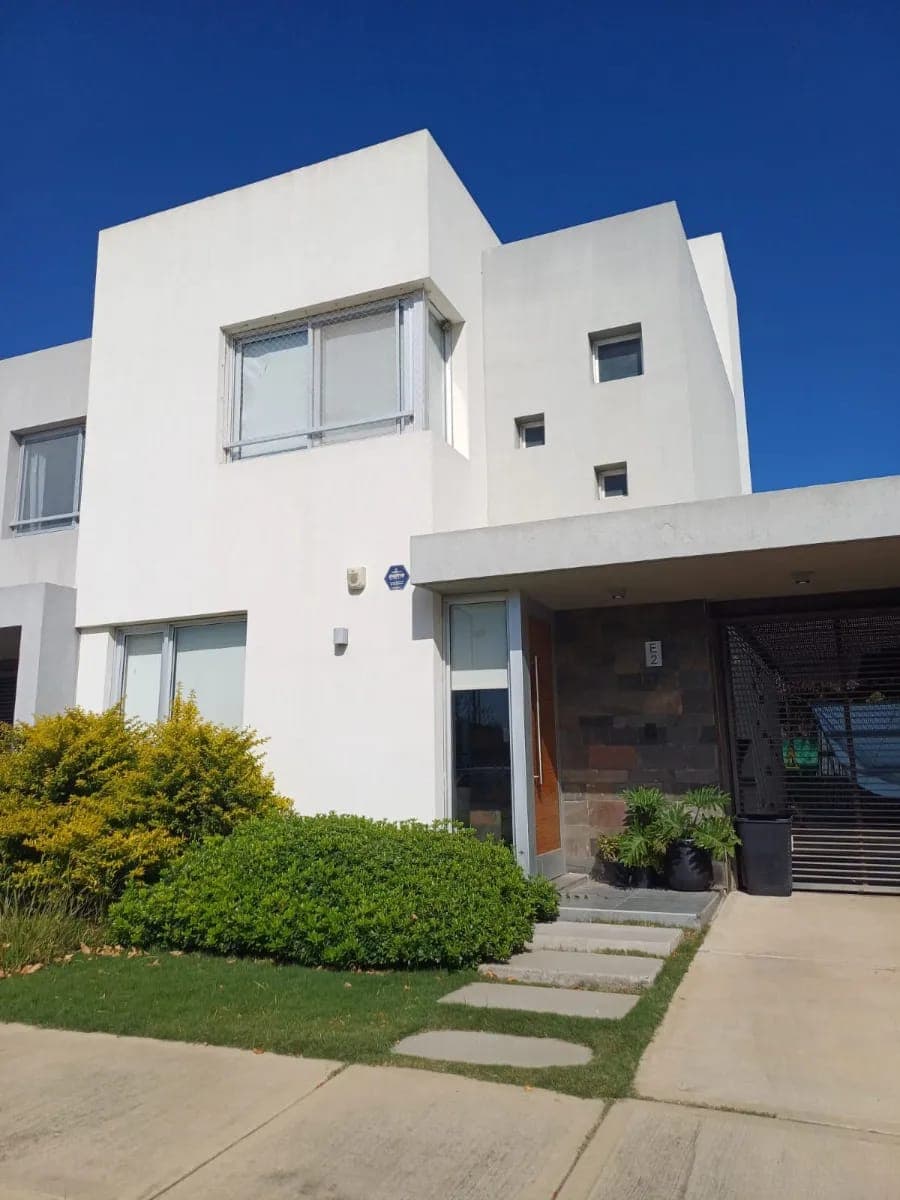 Casa en venta  Patagonia Village, Valle Escondido - Imagen 1