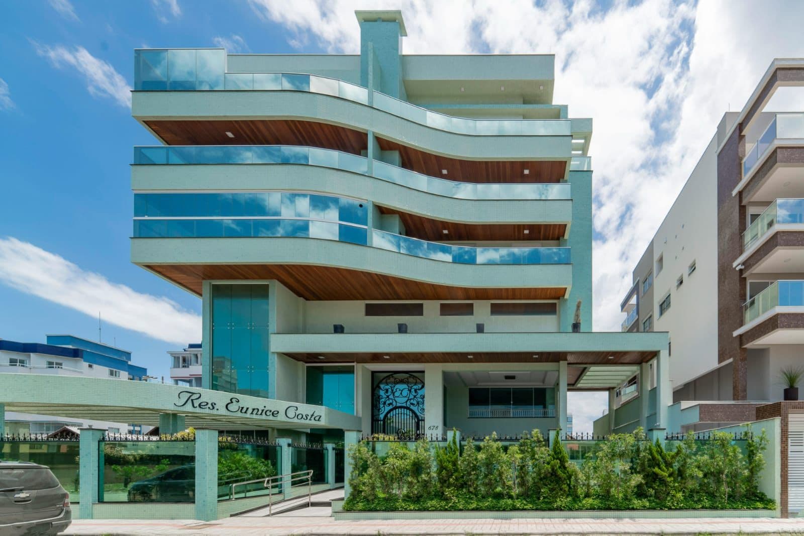 Departamento Tipo Cobertura en Mariscal  3 Dormitorios, 2 Cocheras - Imagen 1