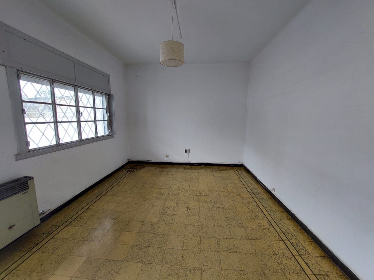 Venta casa en General Paz - Imagen 1