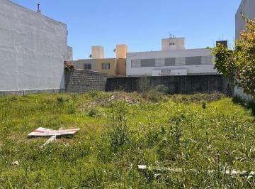 Terreno en Venta en Lomas del Chateau - Imagen 1