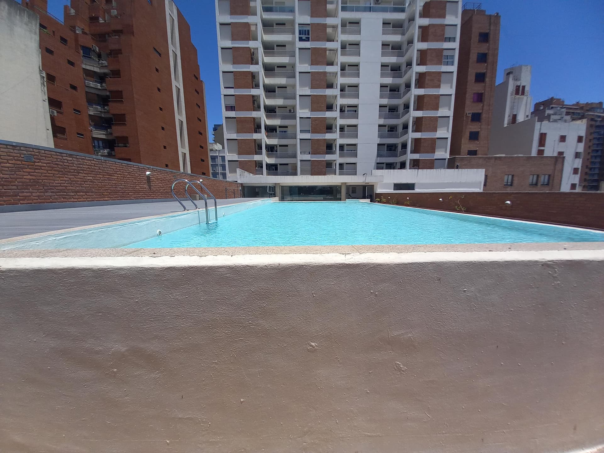 Departamento en Alquiler  Nueva Cordoba Boulevard  Illia