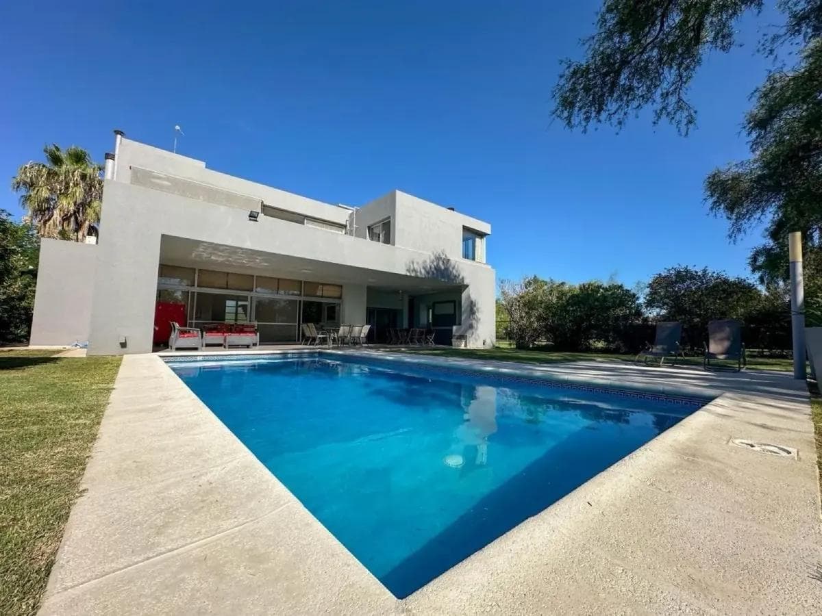 Casa en Venta Los Soles - Valle Escondido - Imagen 1