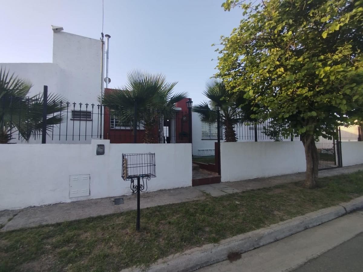 CASA EN VENTA GANDHI DE HORIZONTE