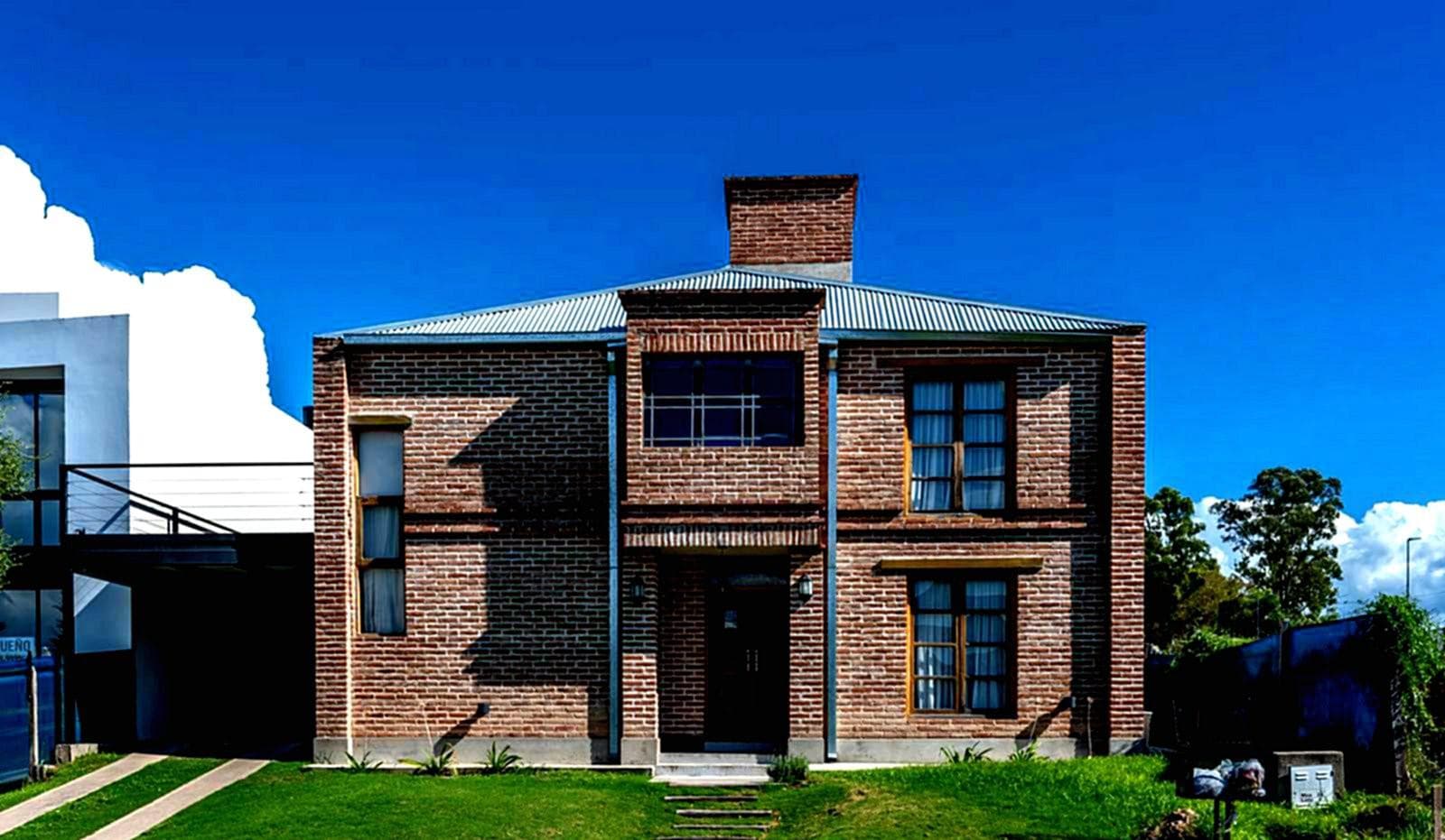 CASA EN VENTA  BARRIO PRIVADO LAS CAÑITAS, MALAGUEÑO - Imagen 1