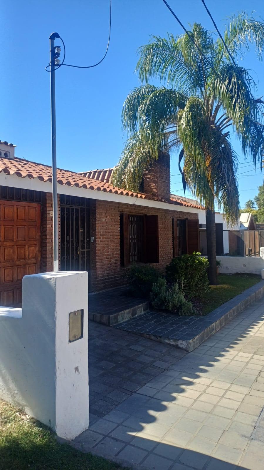 VENTA CASA BARRIO URCA - Imagen 1