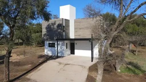VENTA  CASA A ESTRENAR EN VALLE DEL GOLF - Imagen 1