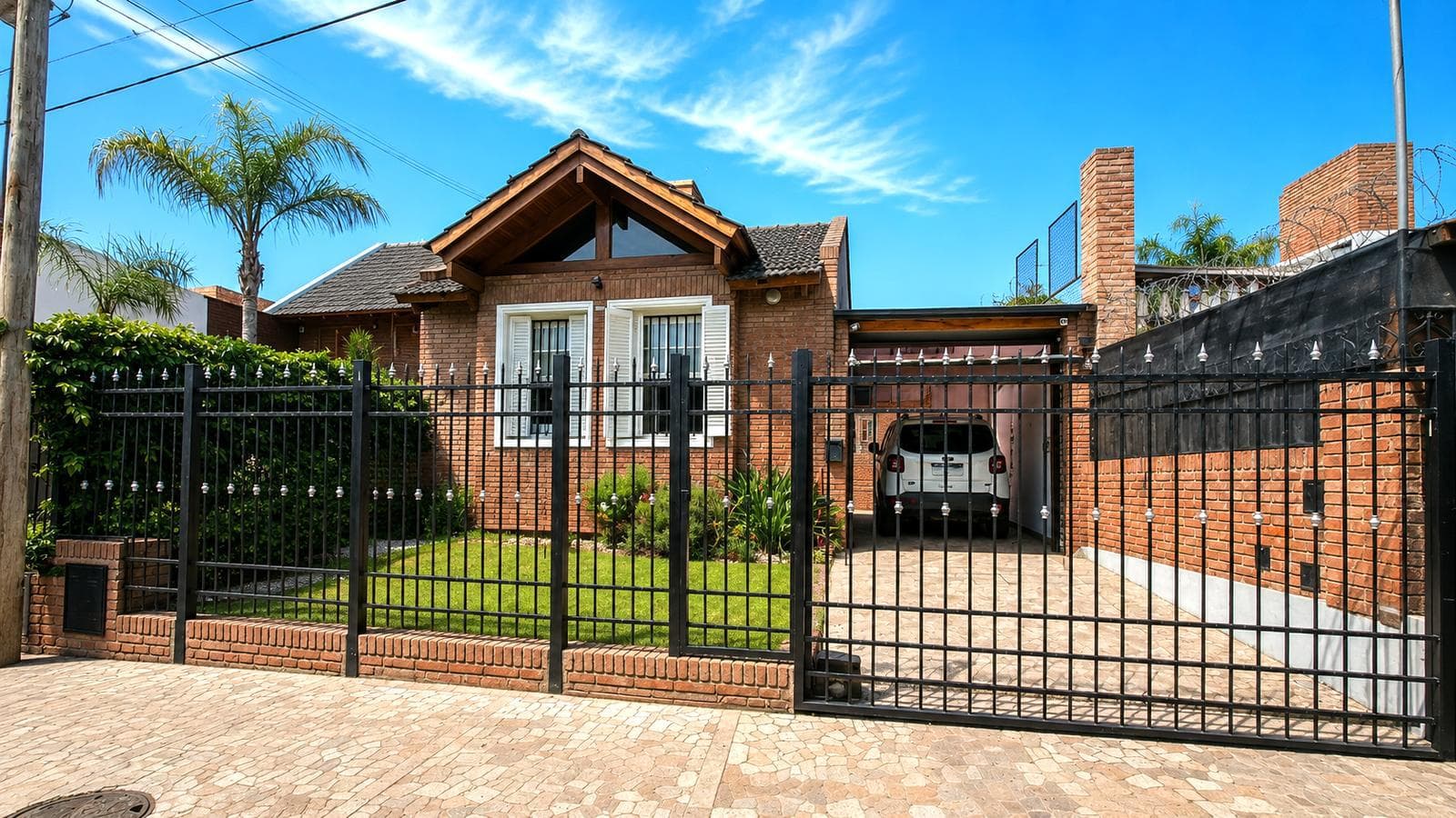 Casa en Venta   Parque Chacabuco  Apta Crédito - Imagen 1