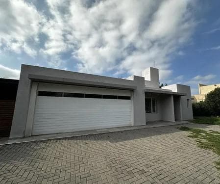 Casa en Venta  en Los Cerezos  Valle Escondido - Imagen 1