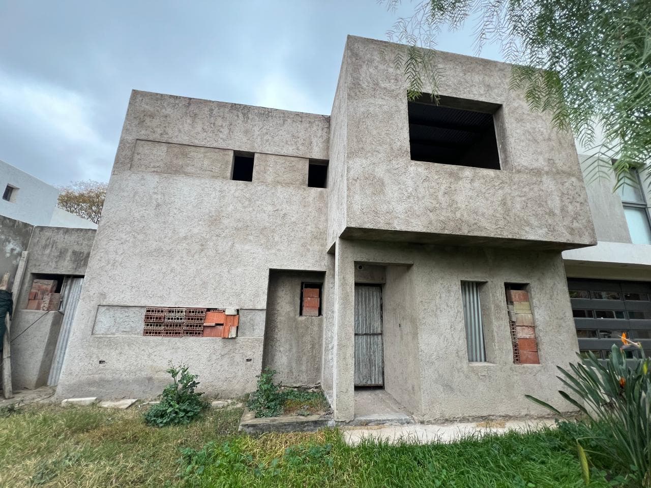VENTA DUPLEX  A TERMINAR  EN CAMPO DE VUELO IV - Imagen 1