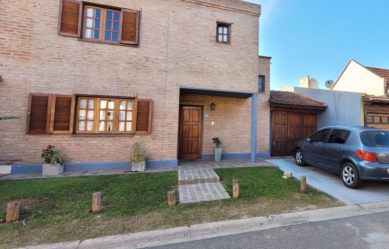 VENTA DÚPLEX DE 3 DORMITORIOS EN PALMAS DE CLARET - Imagen 1