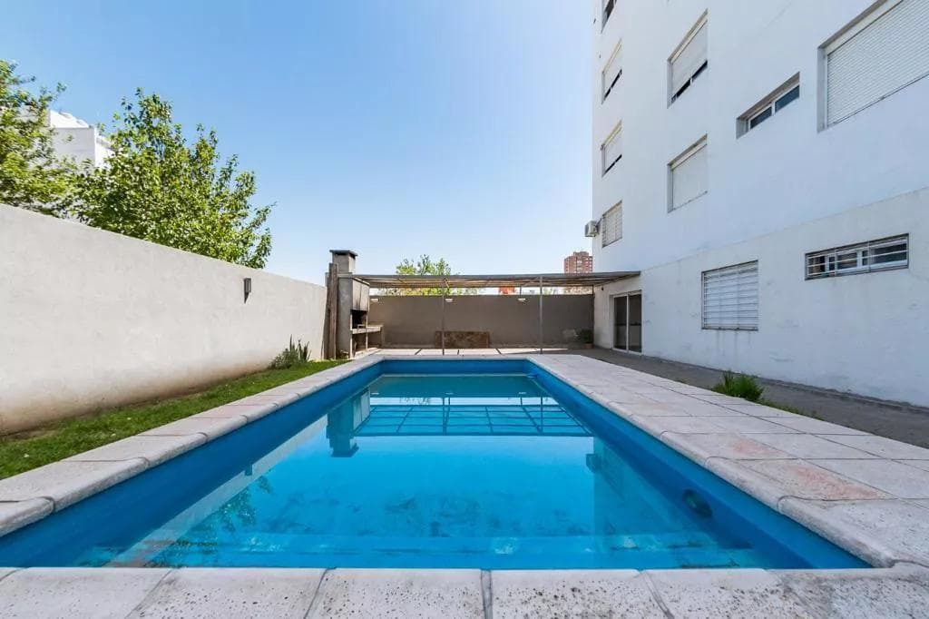 VENTA DEPARTAMENTO DE 1 DORMITORIO EN ALTO ALBERDI - Imagen 1