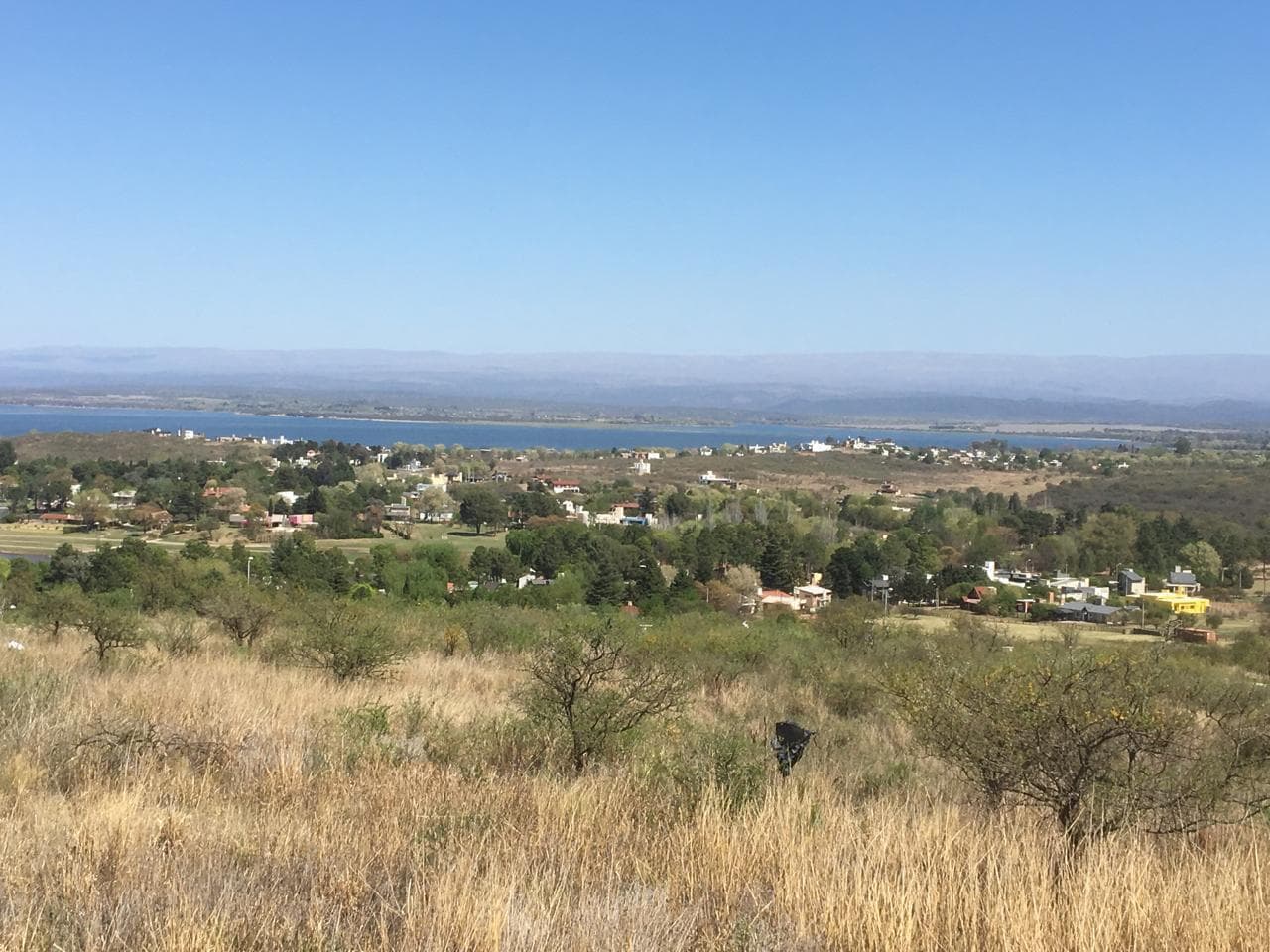 VENTA  LOTE EN PUNTA PEÑÓN  VILLA DEL DIQUE - Imagen 1
